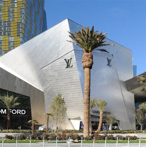louis vuitton crystal shops las vegas
